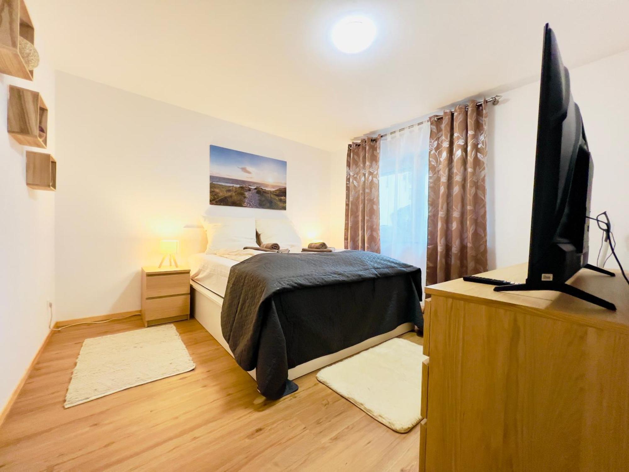 Modern Und Lichtdurchflutet - Ferienwohnung Mit Terrasse Fachbach Exterior foto